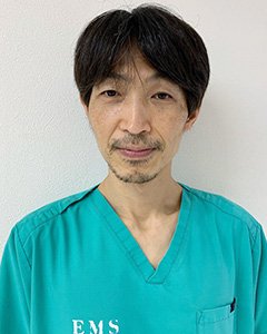 岡安智道医師